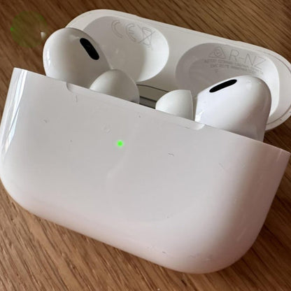 Audífonos Airpods Pro 2024