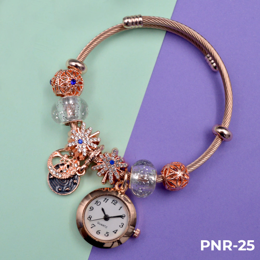 PNR  RELOJ PULSERA TIPO PANDORA DORADO