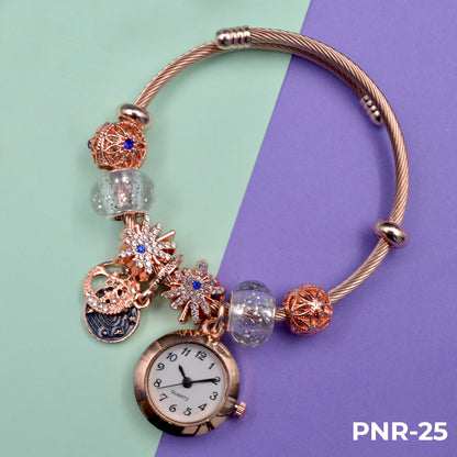 PNR  RELOJ PULSERA TIPO PANDORA DORADO