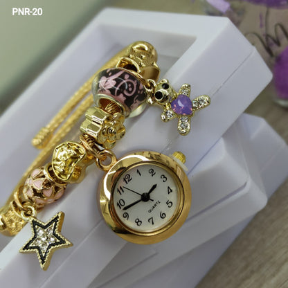 PNR  RELOJ PULSERA TIPO PANDORA DORADO